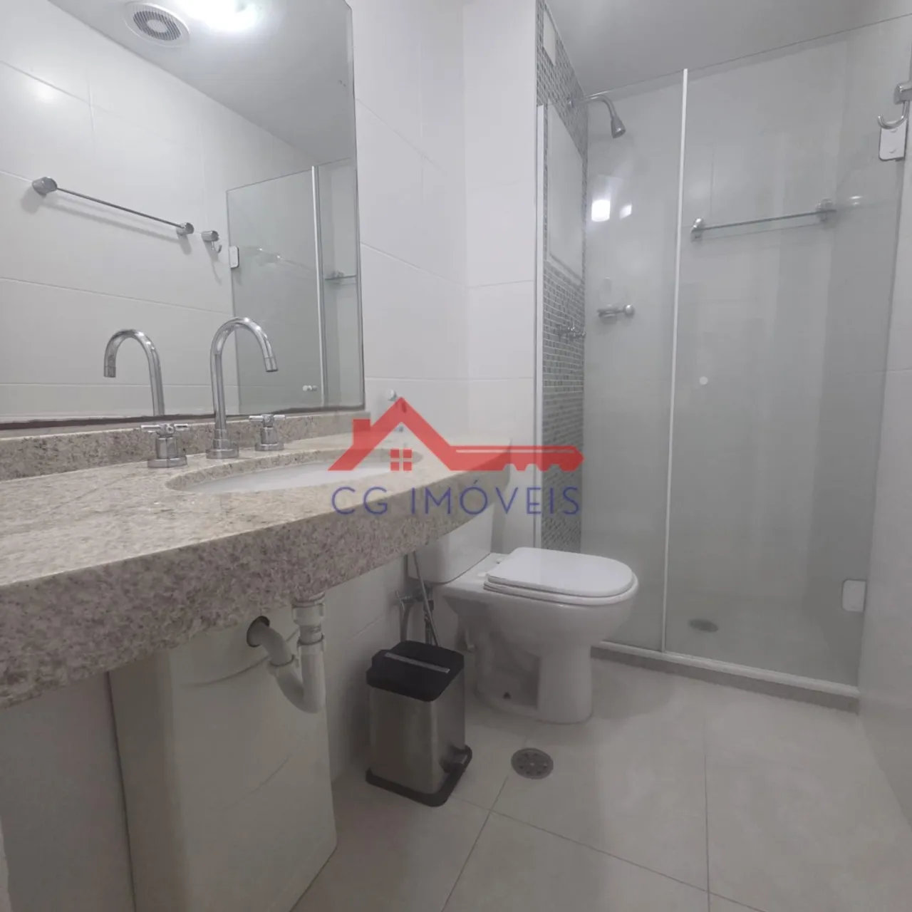 Furnished 1-bedroom apartment with 1 parking spot — photo 4