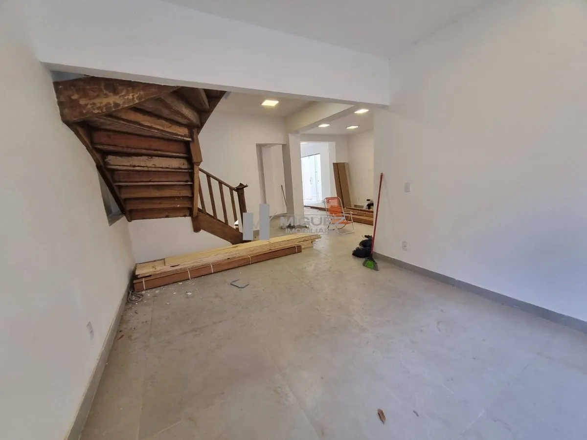Unfurnished rental house with 1 bedroom and 6 baths 401 m² — photo 12