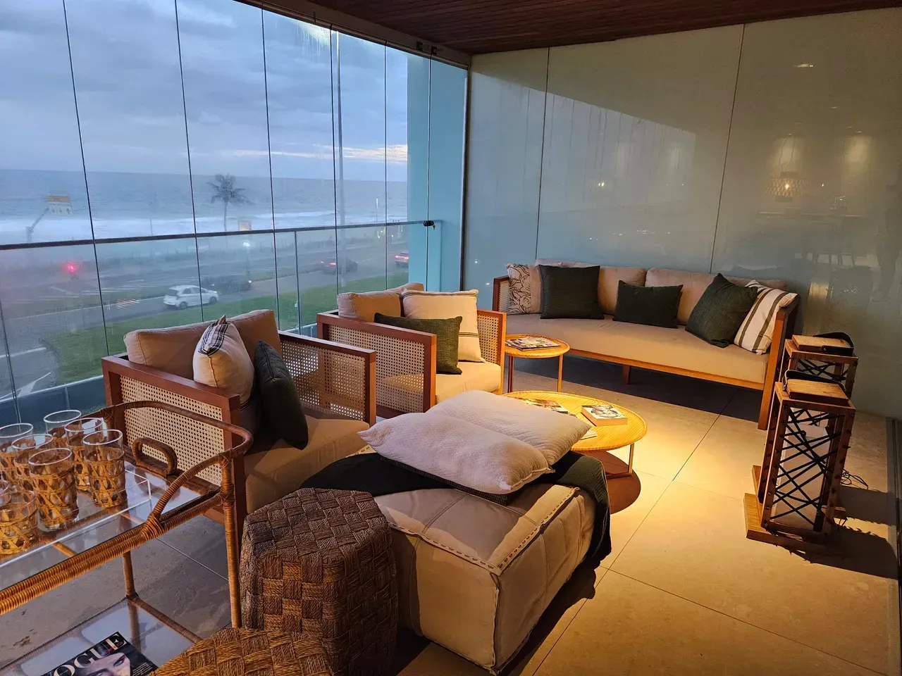 Furnished 121 m² apartment with 1 bedroom and 2 parking — photo 17