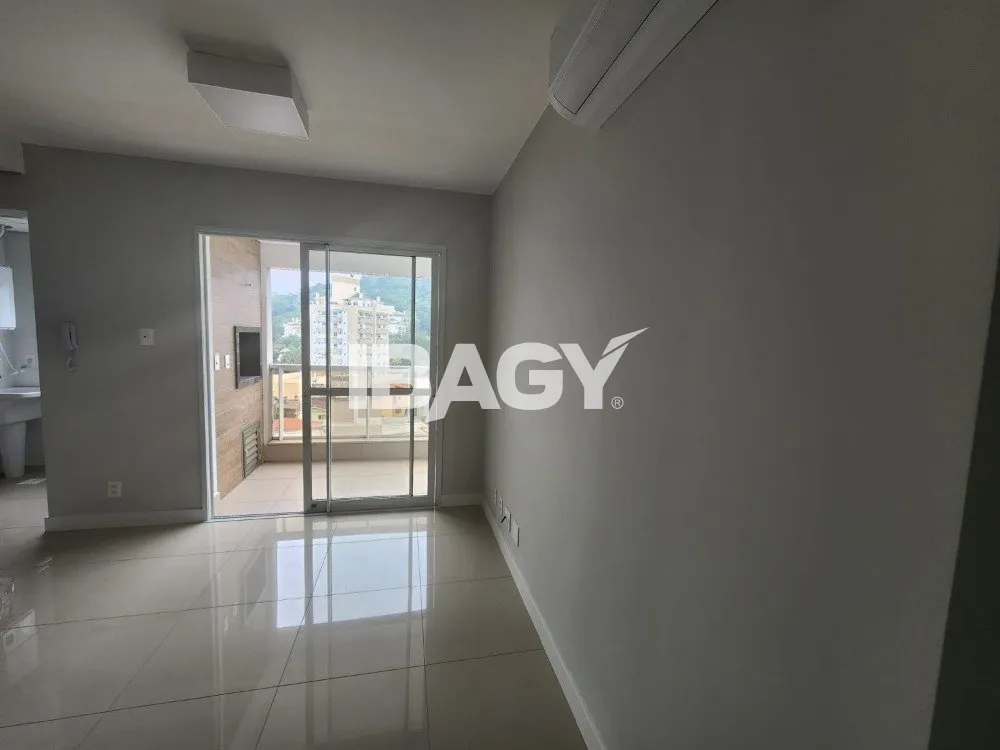 2-bedroom apartment in a building with a gym
