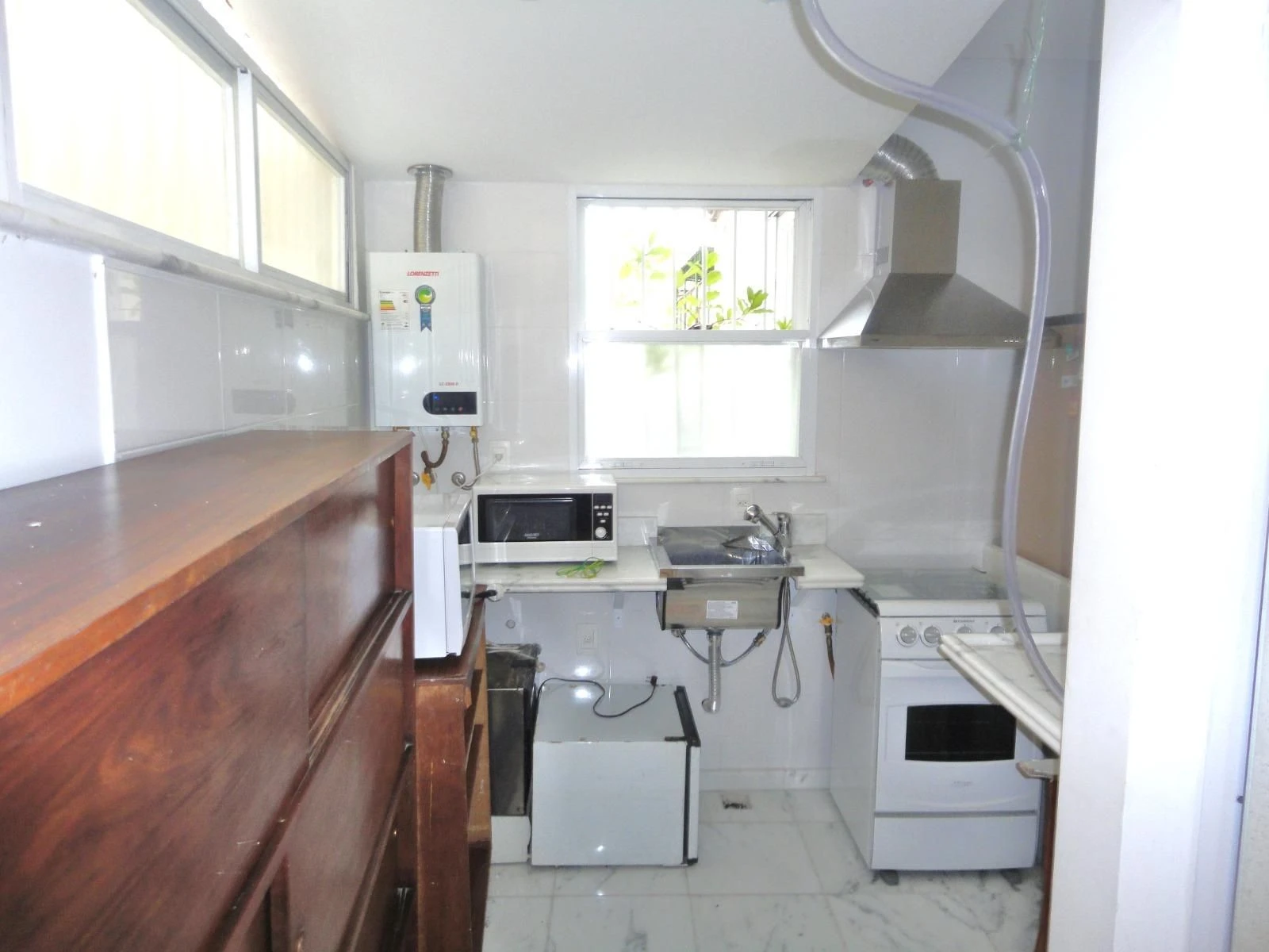 Apartamento mobiliado com 4 quartos e cozinha fechada — photo 22