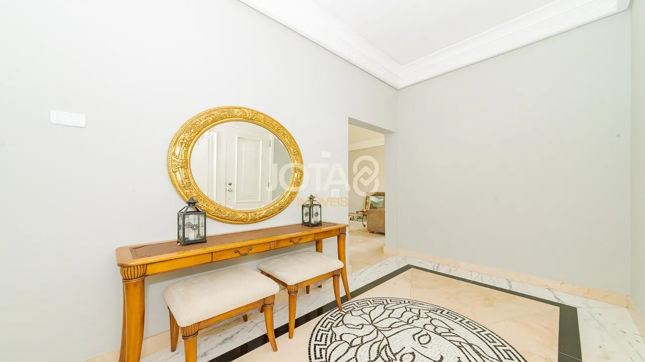 Furnished house with 5 bedrooms and 5 bathrooms — photo 16