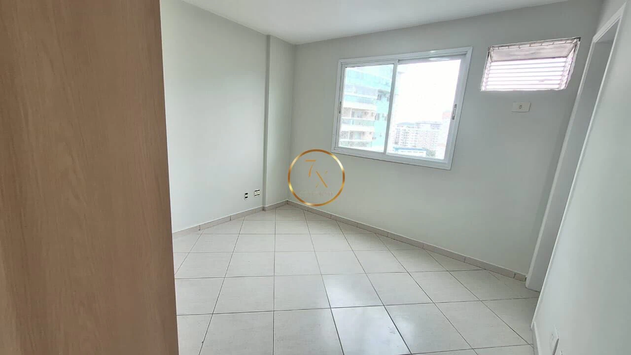 Застеклённый балкон и 2 спальни: квартира 70 м² — photo 7