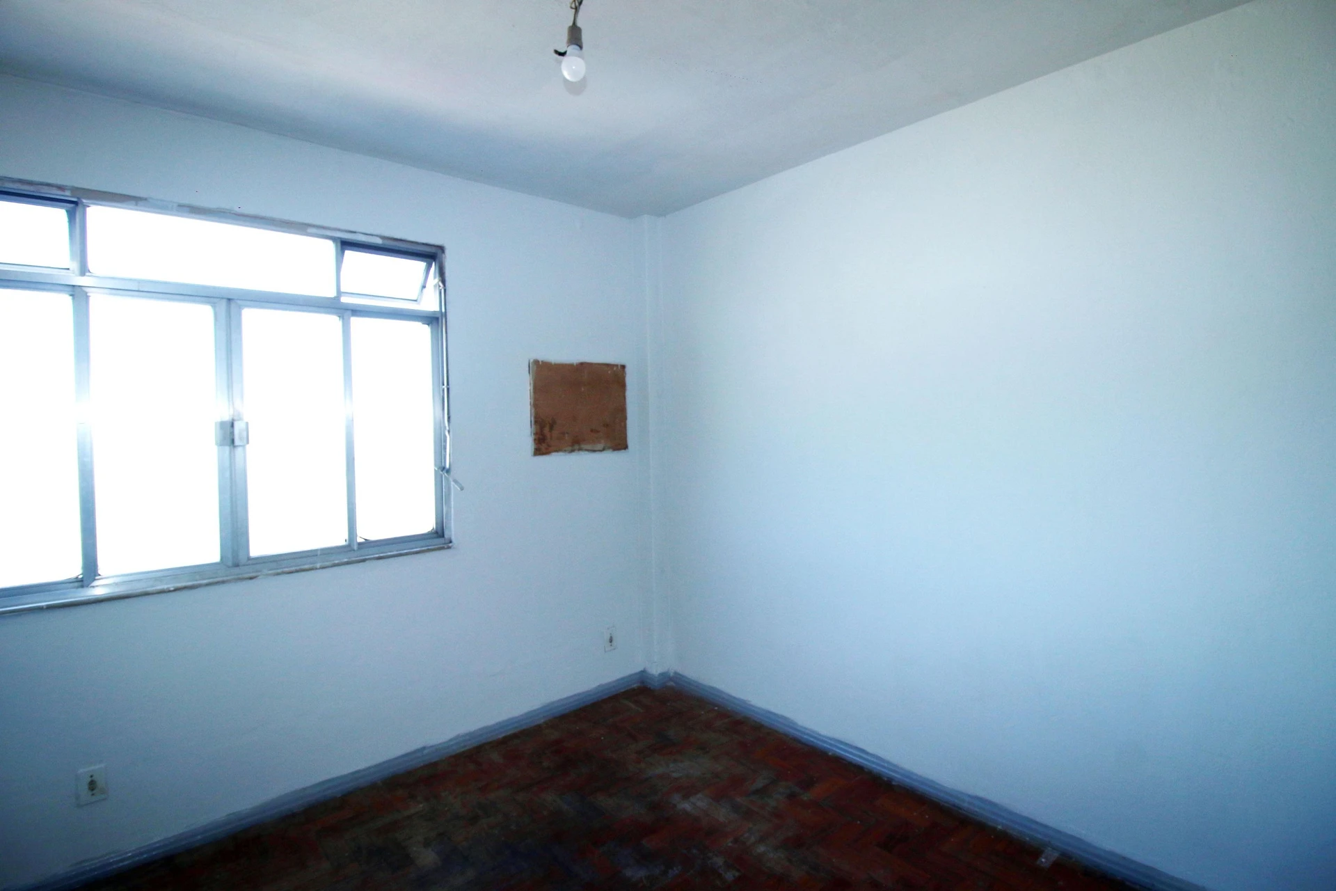 Apartamento sem mobília com 3 quartos e 1 banheiro — photo 15