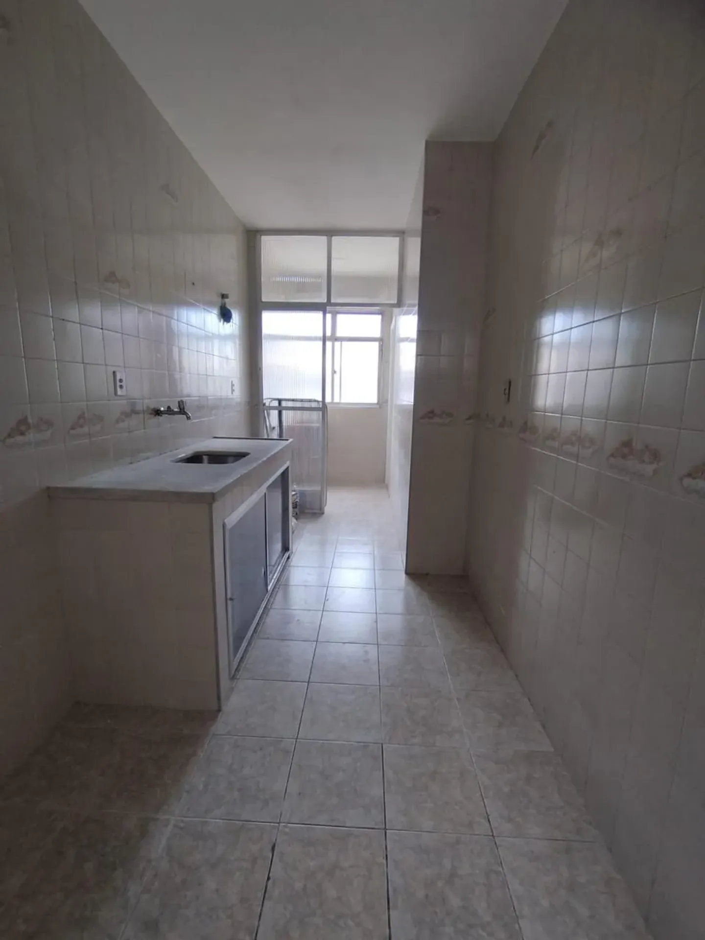 Rental apartment with 2 bedrooms and a private garden — photo 10