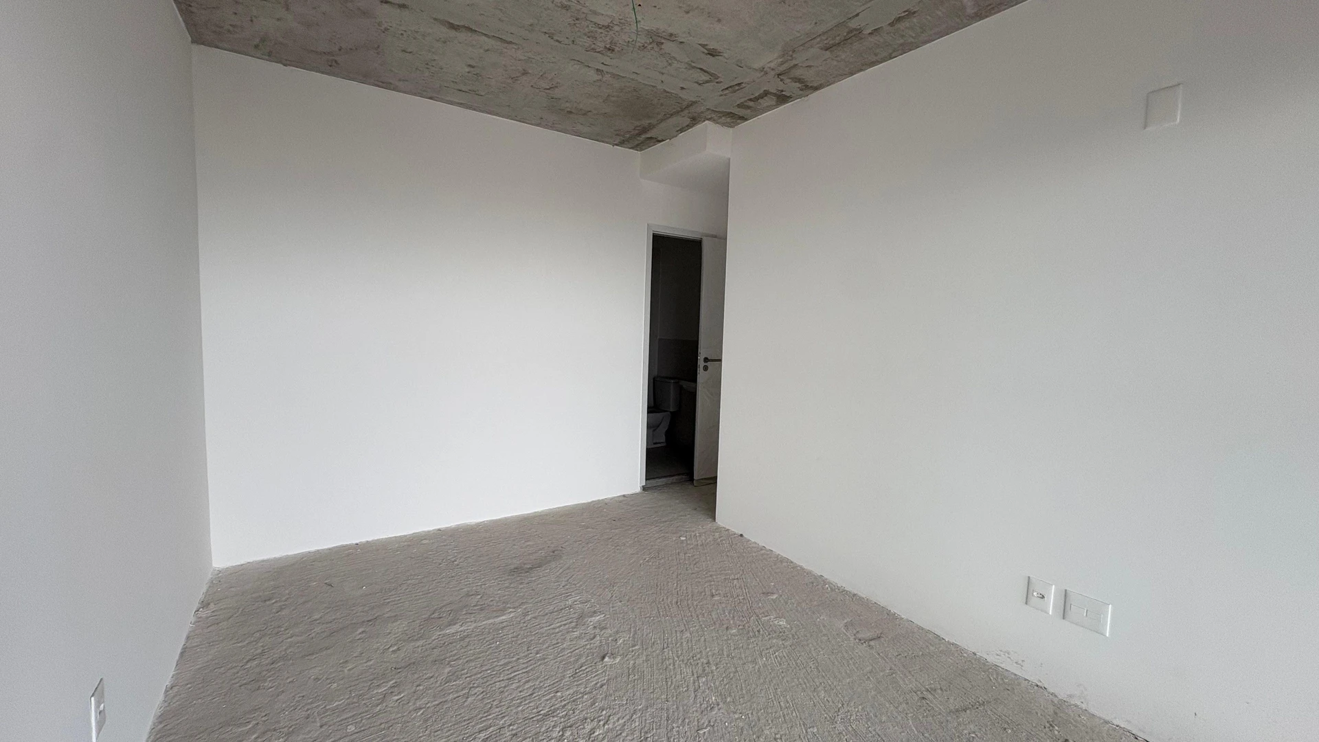 2-bedroom apartment with a mountain view in Rio de Janeiro — photo 26