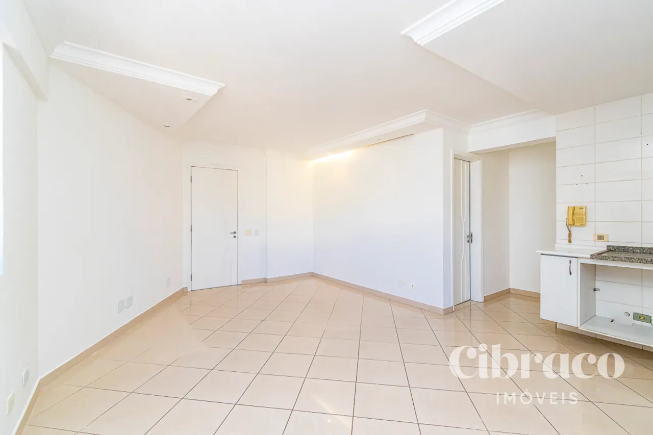 Apartamento de 1 quarto com sacada e área de serviço — photo 4