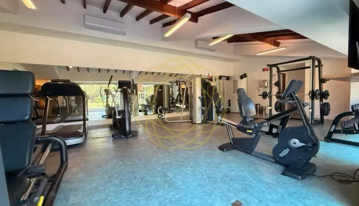 Casa para locação com 4 quartos e 5 banheiros — photo 28