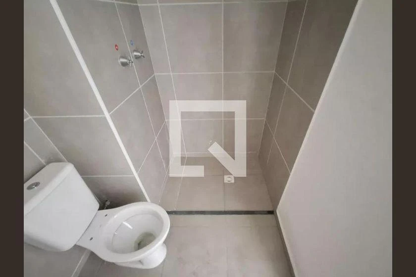 1-bedroom apartment with balcony and 38 m² — photo 11