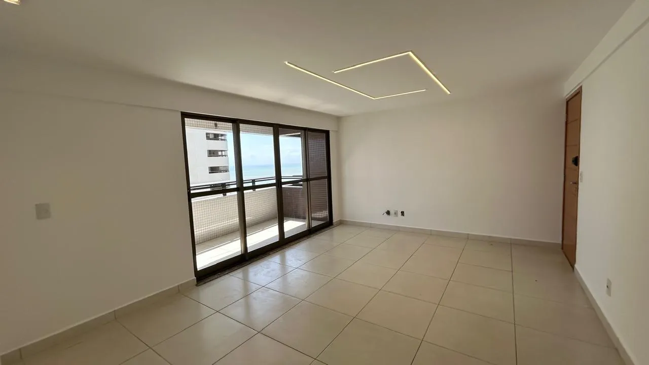 Квартира 91 м² с 3 спальнями и балконом — photo 7