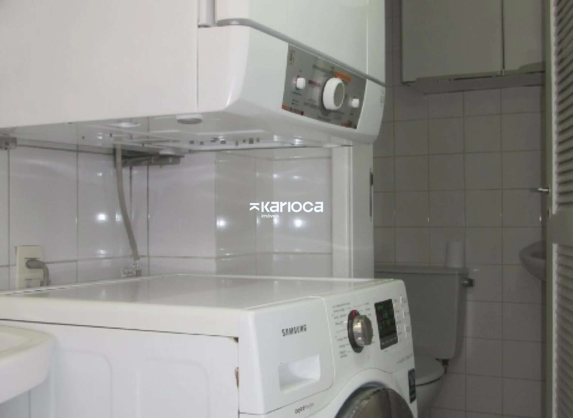 Furnished apartment, 90 m², with a dryer — photo 22