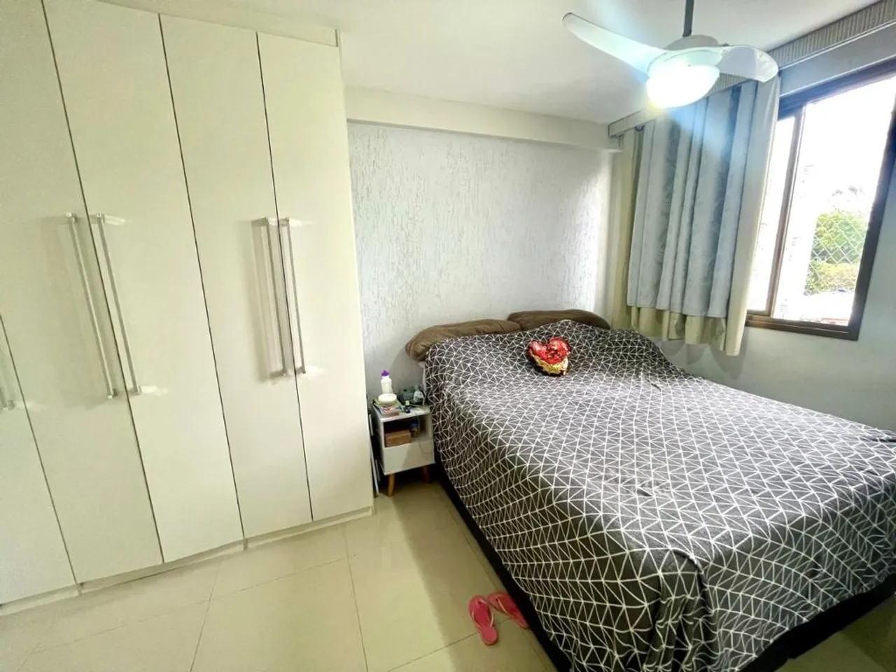 Apartamento mobiliado com 3 quartos e cozinha fechada — photo 3