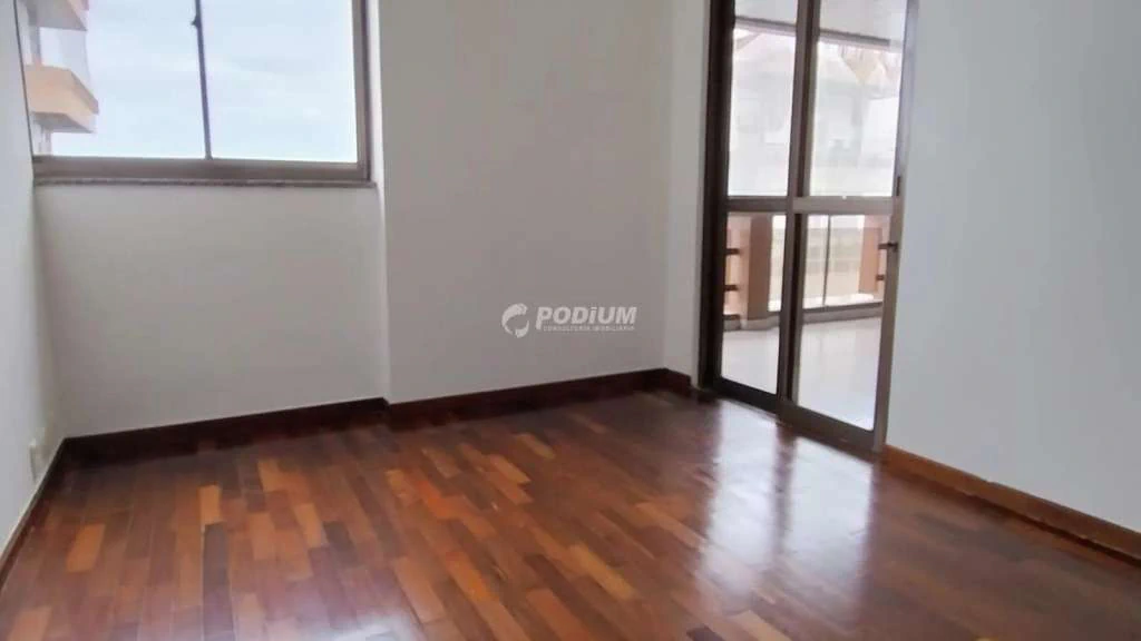 4-bedroom apartment with sauna in the building and 180 m² — photo 17