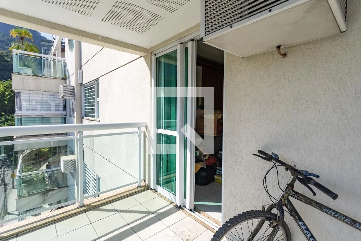 1-bedroom apartment with balcony and private BBQ grill — photo 49