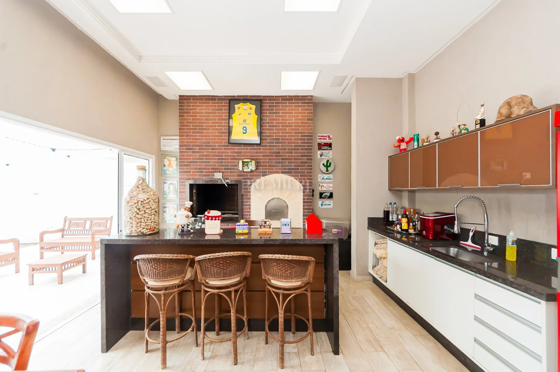 House with 3 en-suite bedrooms and 450 m² — photo 25