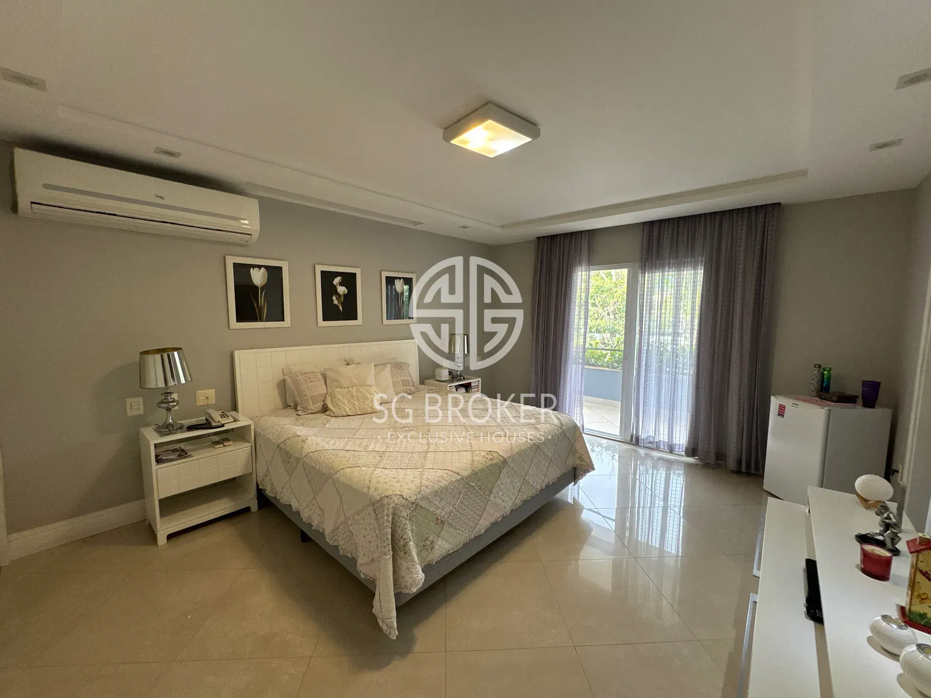 Casa para locação com 5 quartos e churrasqueira na varanda — photo 23