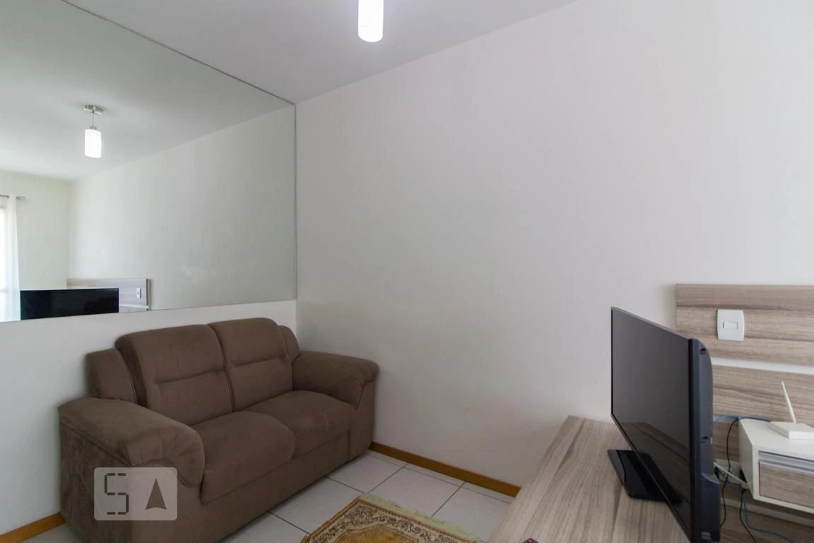 Studio de 27 m² com espaço de home office e máquina de lavar — photo 35