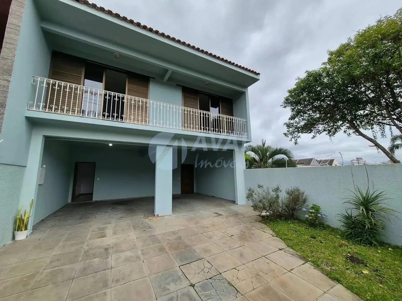 House, 240 m², with a private BBQ — photo 3