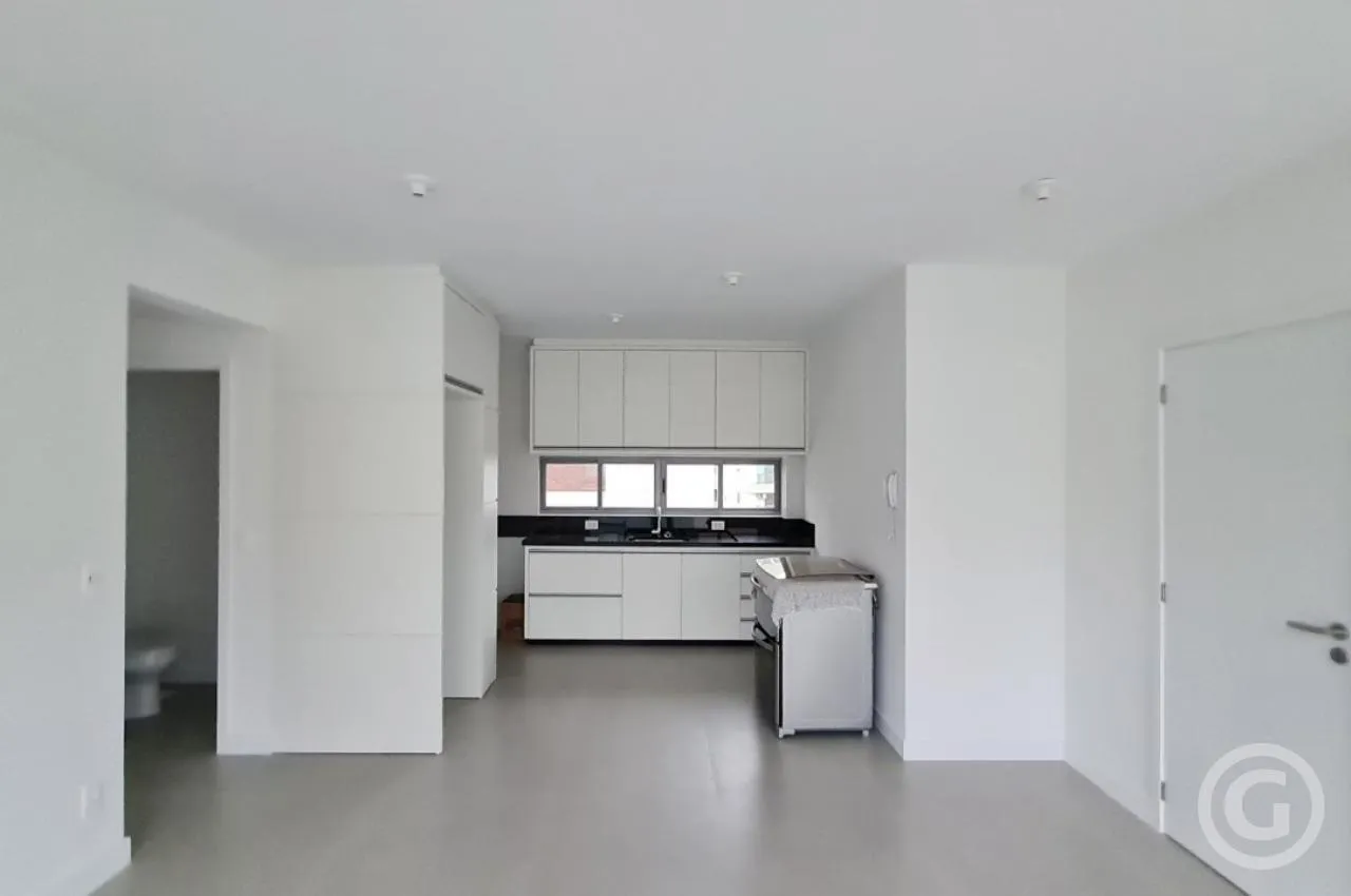 2-bedroom apartment, both with their own bathrooms, 74 m² — photo 4