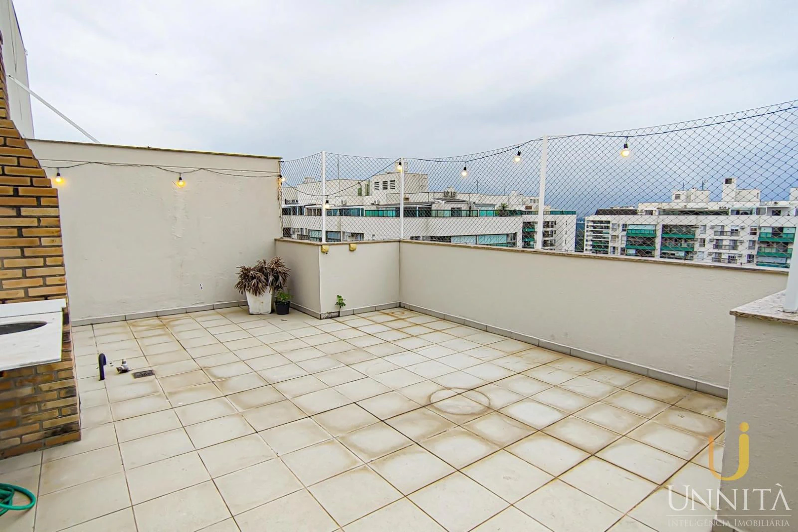 Apartment, 185 m², with a grill on the balcony — photo 4