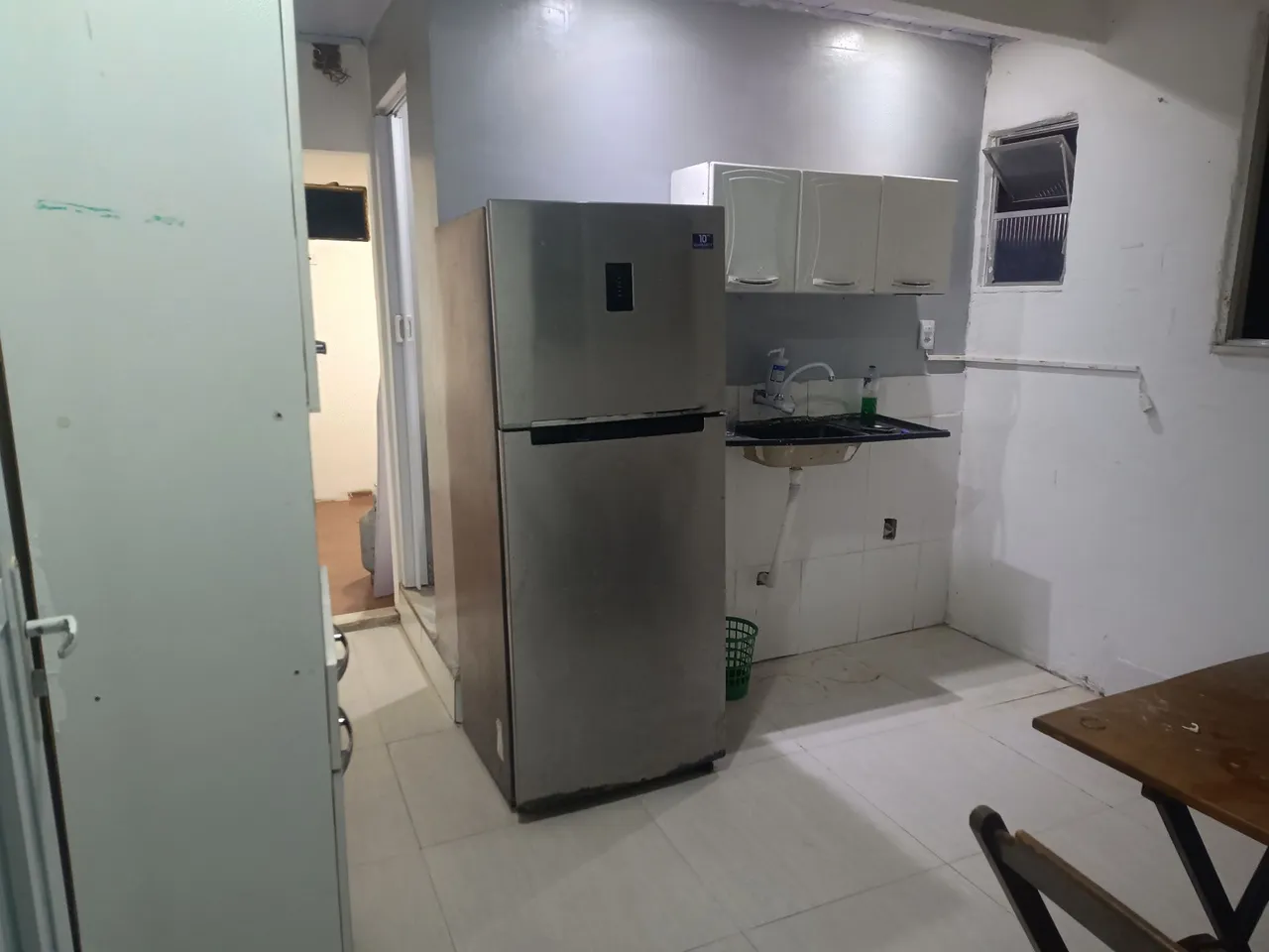 1 quarto e piso de madeira ou laminado: apartamento de 28 m² — photo 3