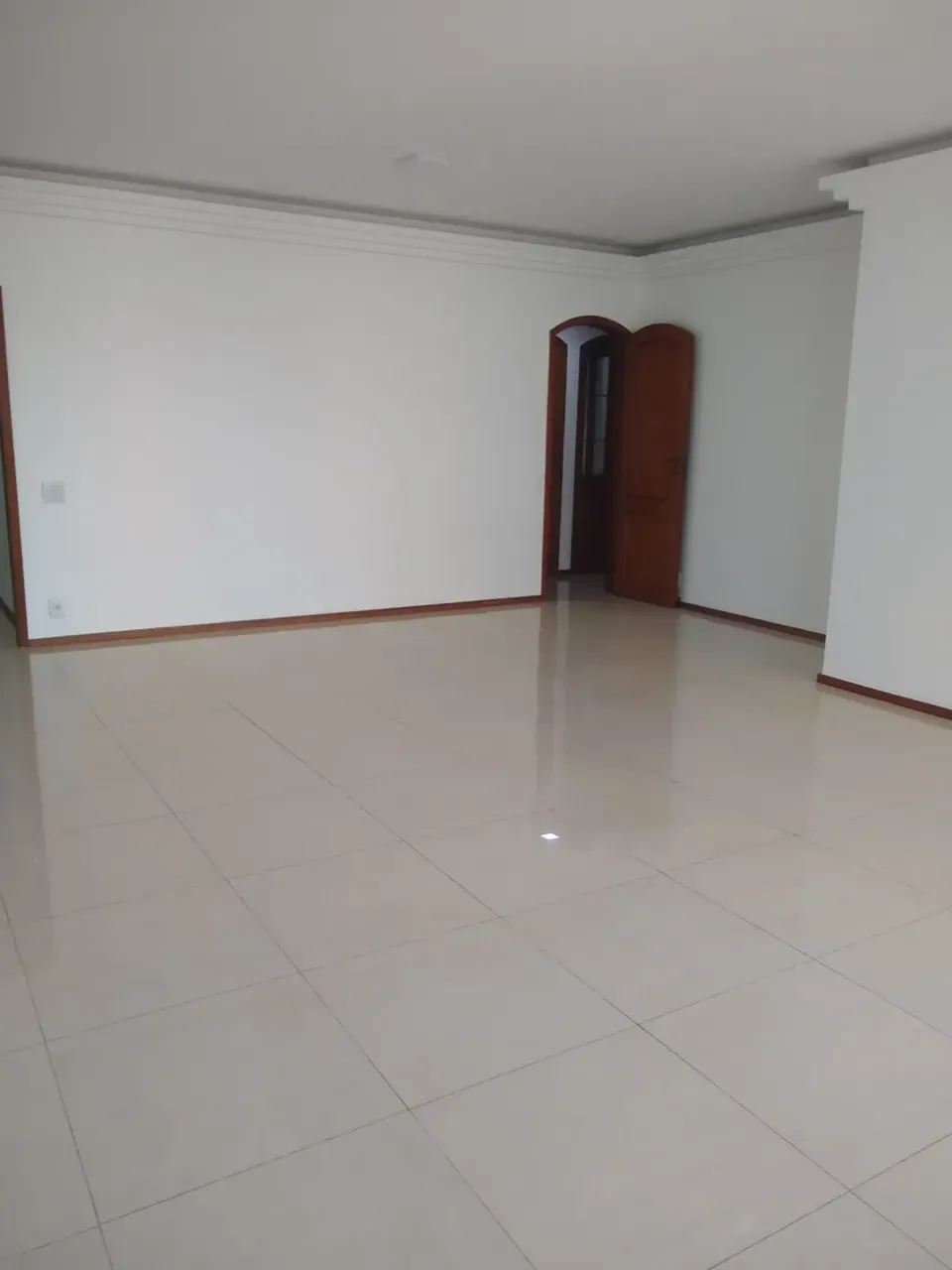 Apartamento com varanda e 3 banheiros — photo 3