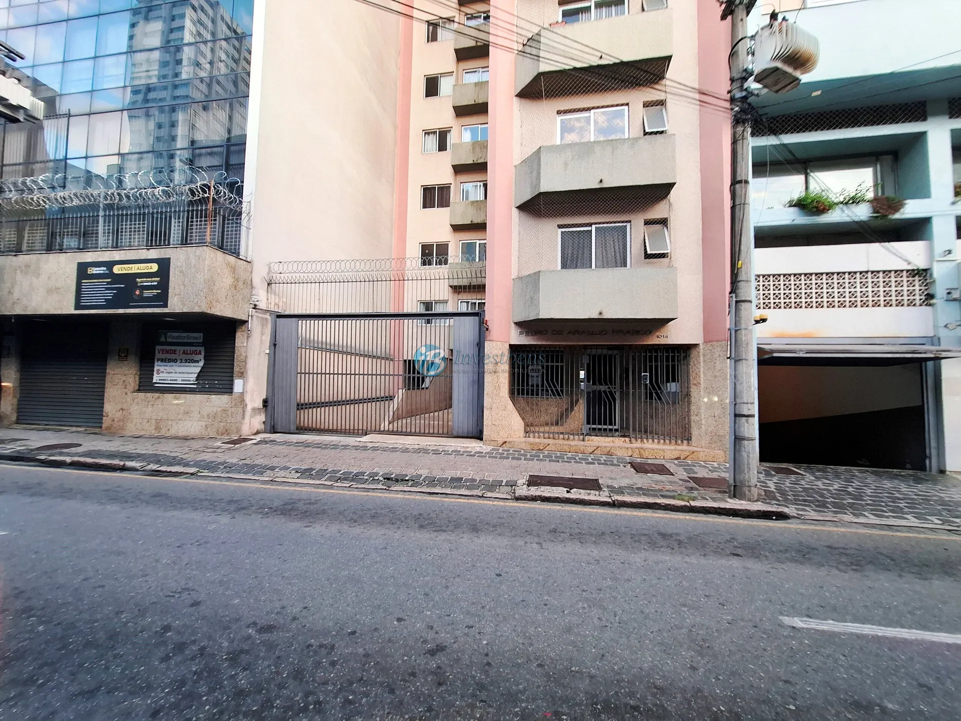 56 m² apartment with balcony and 1 bedroom — photo 3