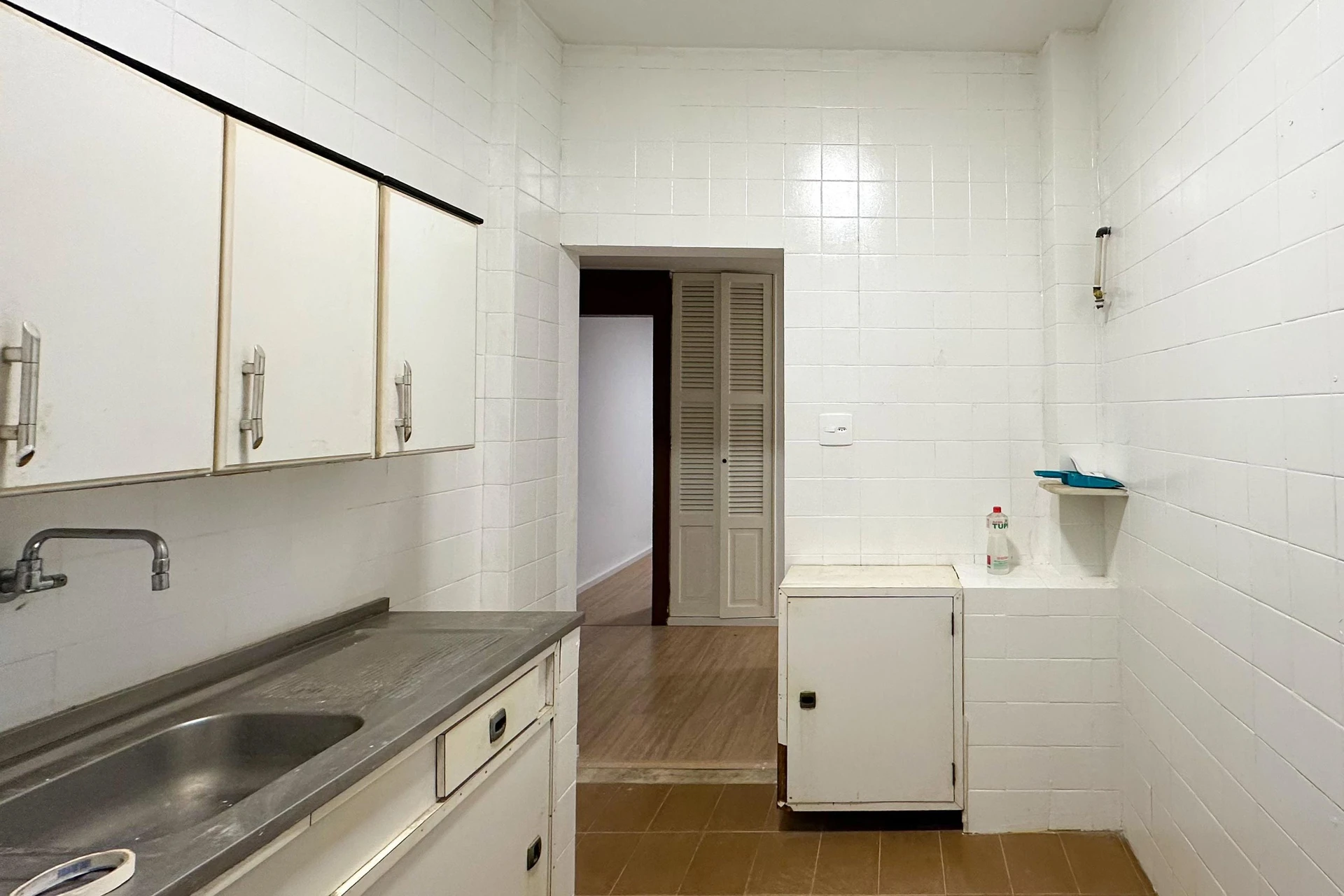 Washing machine in a 4-bedroom apartment, 168 m² — photo 41