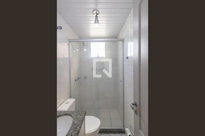 2-bedroom apartment in a building with a pool — photo 21