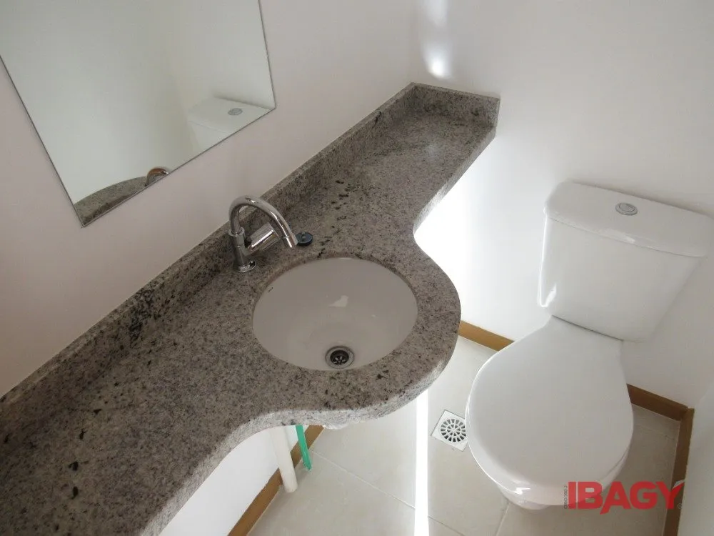 Квартира с 3 спальнями и собственными ванными и остекленным балконом — photo 5