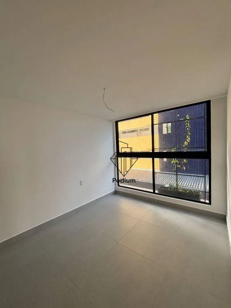 Балкон з грилем та 3 спальні: квартира 88 м² — photo 9