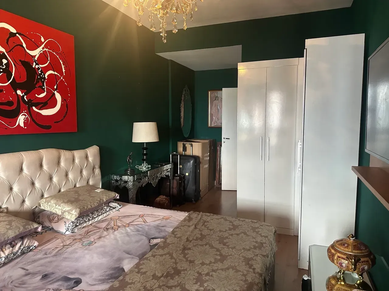 Furnished 1-bedroom apartment with 60 m² and parking — photo 26
