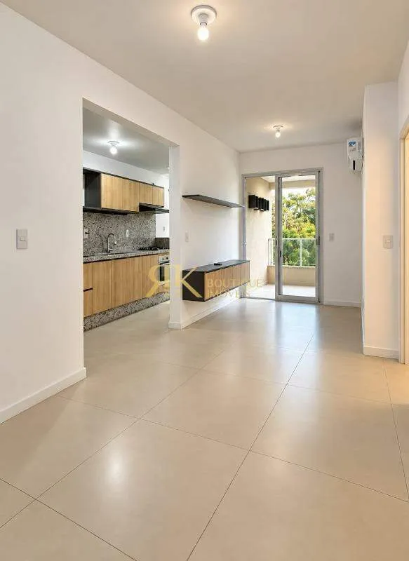Apartment on the 1st floor with a water view — photo 3