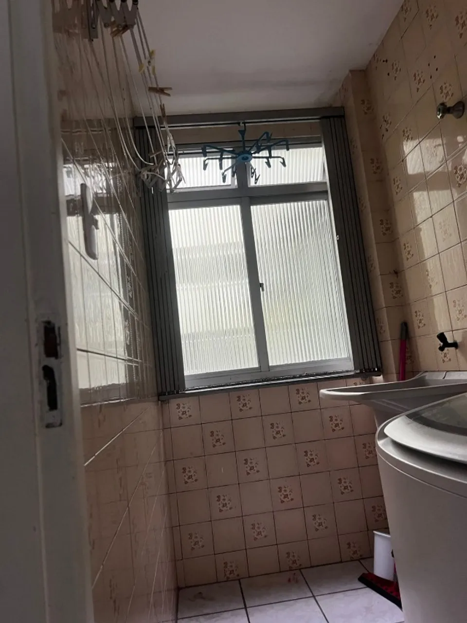 Washing machine in a 3-bedroom apartment, 80 m² — photo 13