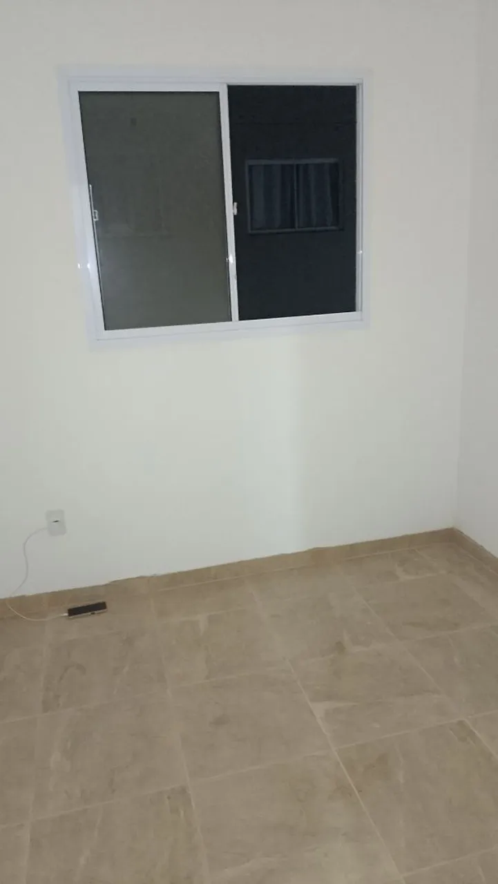 2-bedroom apartment in a building with a gym — photo 6