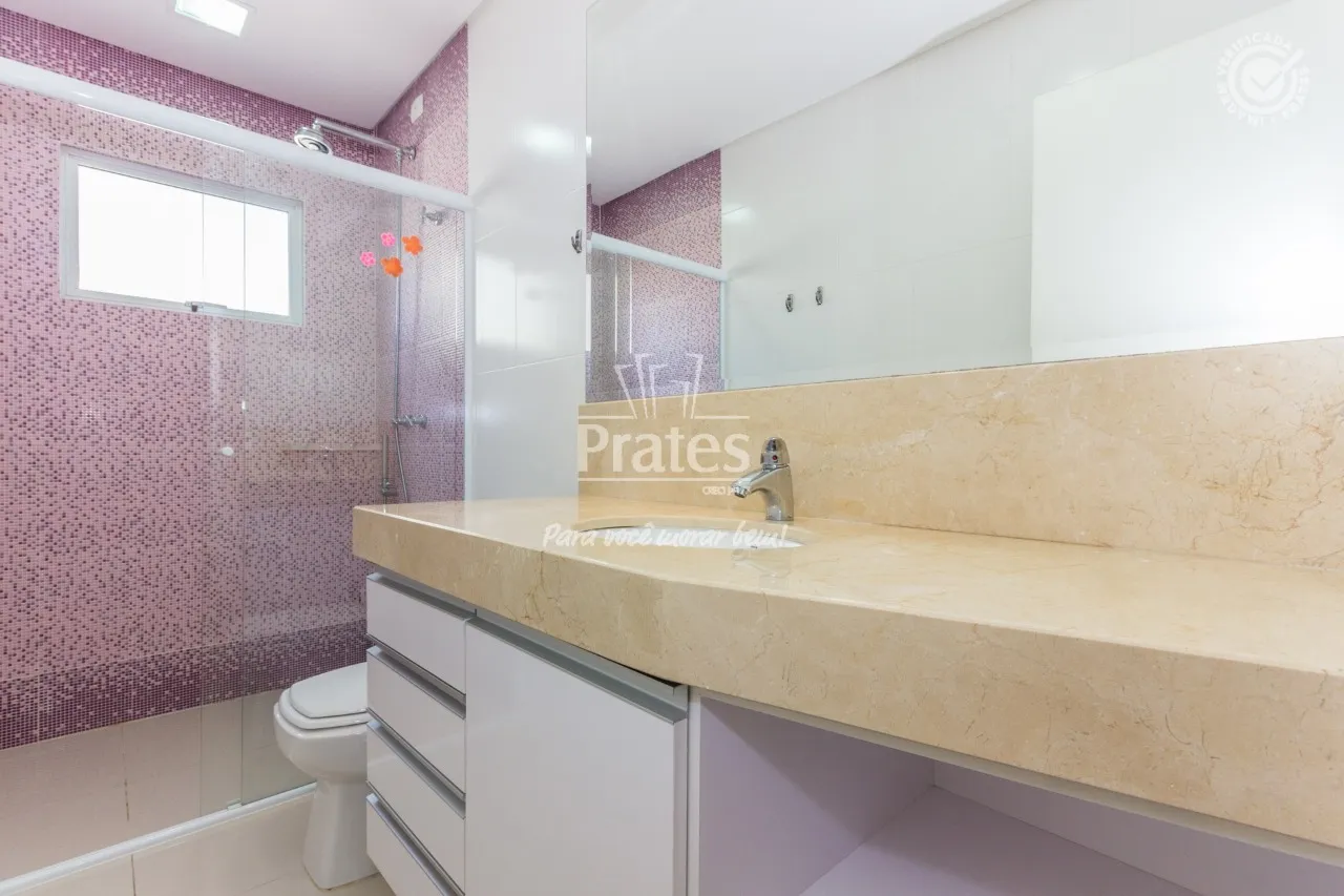 Rental house with 3 bedrooms and a private garden — photo 22