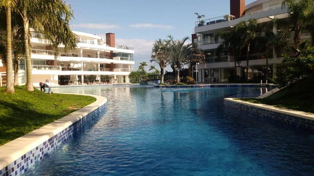 Apartamento mobiliado, 318 m², com janelas do piso ao teto — photo 13