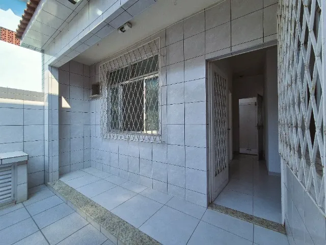 Окремий будинок з 2 спальнями, 1 ванною та балконом — photo 16