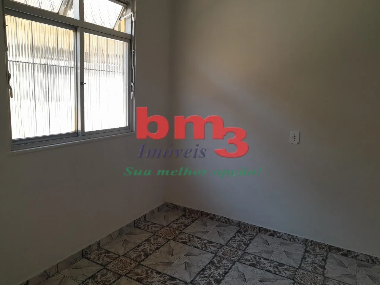 Unfurnished studio with 1 bedroom and 1 bathroom — photo 12