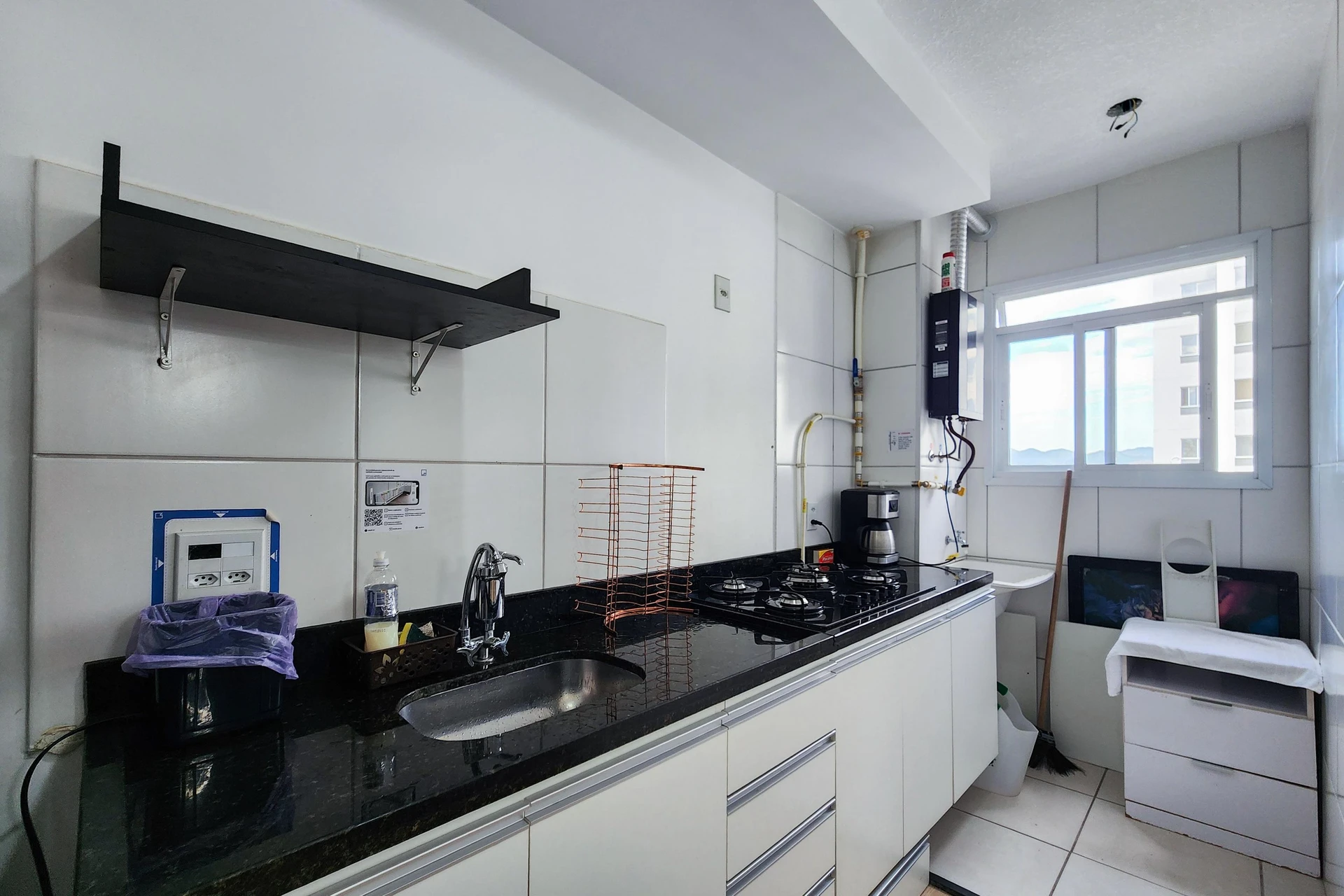 Apartamento mobiliado com cozinha integrada e varanda — photo 4