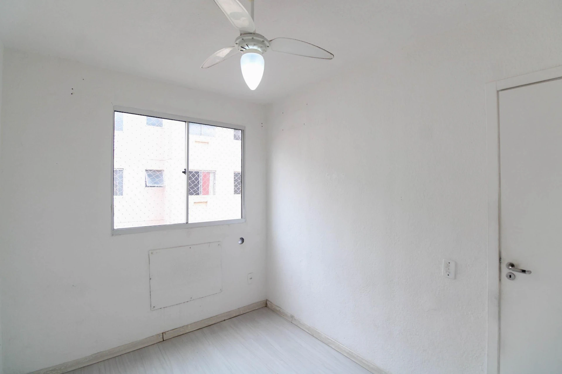 Rental apartment with 2 bedrooms and 1 parking space — photo 25