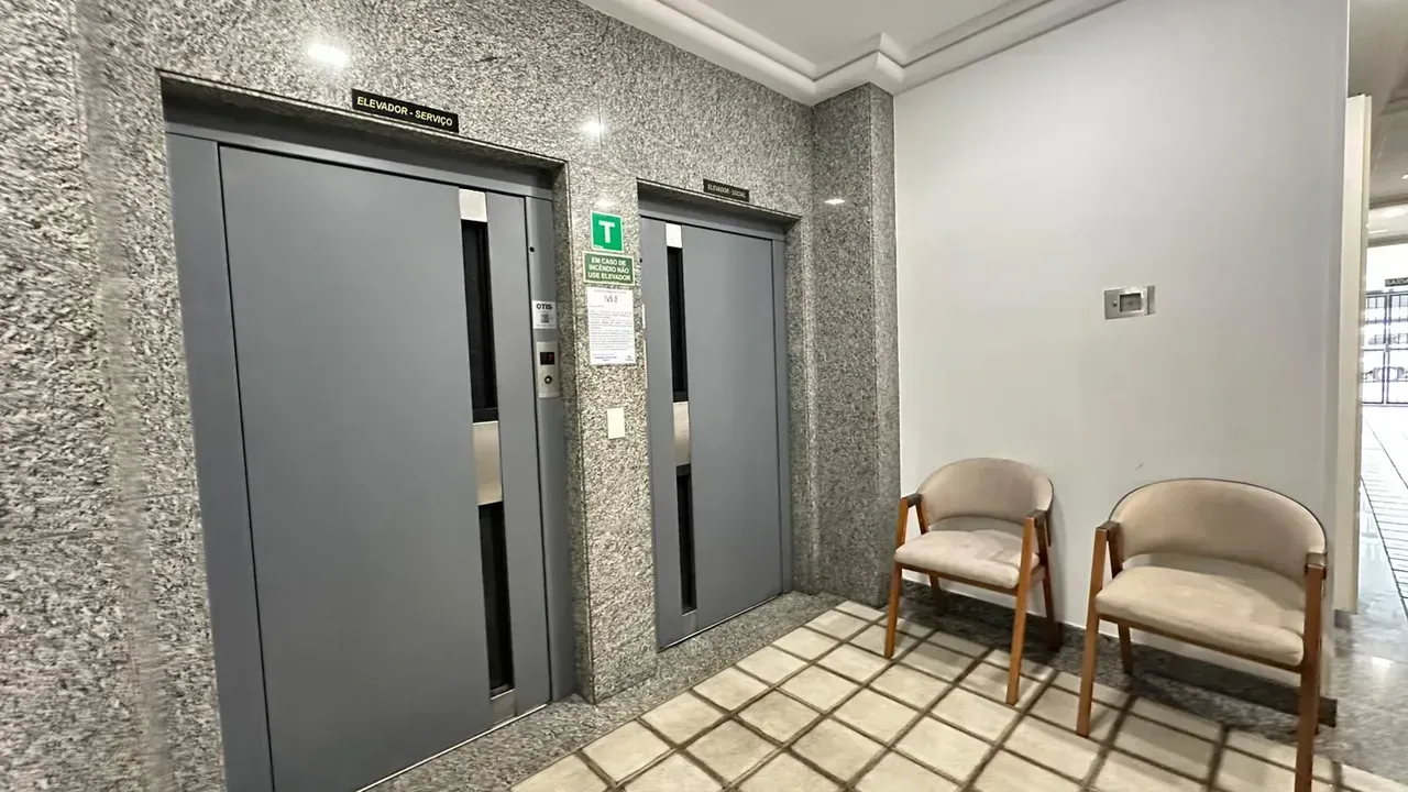 35 m² apartment with a washing machine and a home office — photo 17