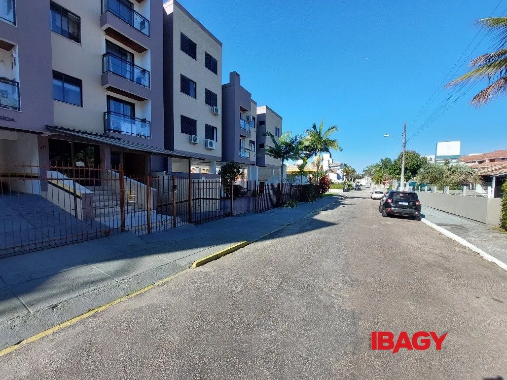 1-bedroom apartment with 55 m² and 1 parking space — photo 21