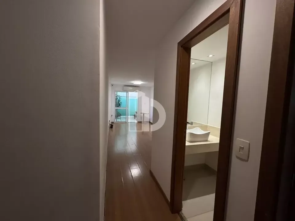2-bedroom apartment in a building with a sauna — photo 22