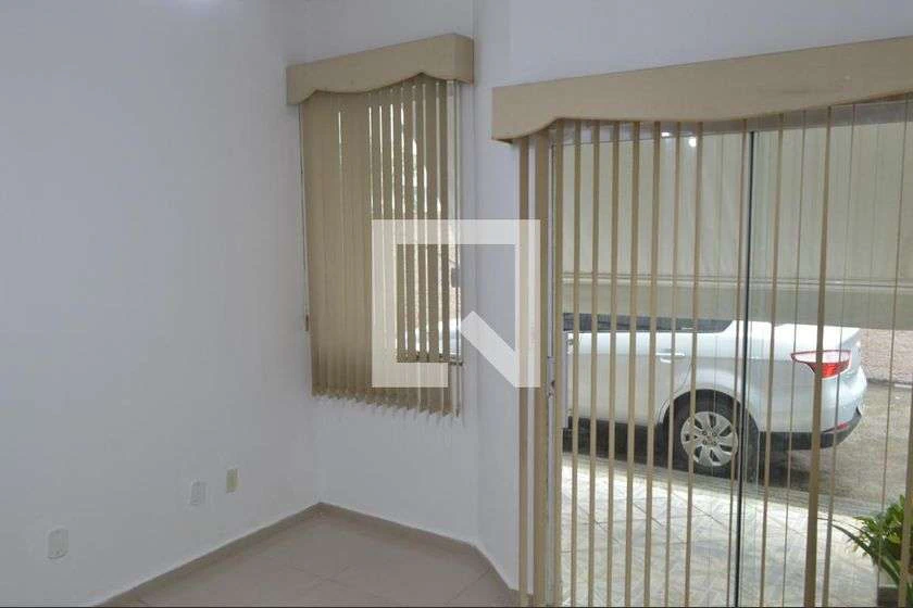 160 m² house with 3 bedrooms and 2 parking spaces — photo 22