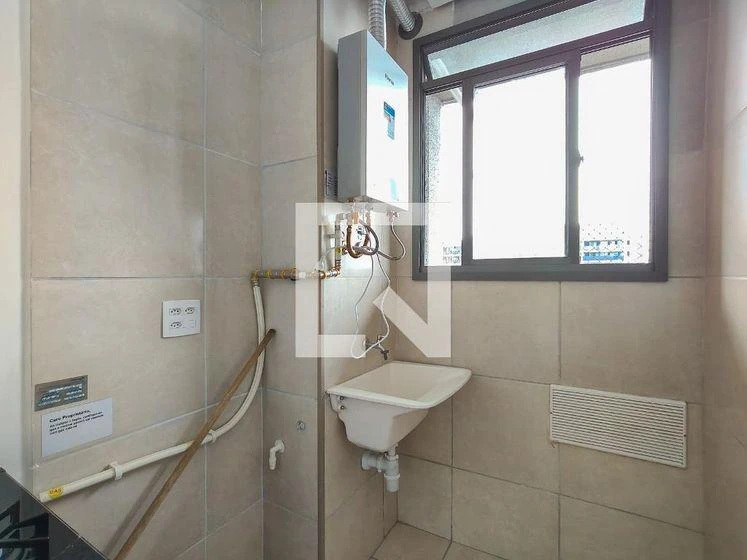 Квартира с 3 спальнями и застеклённым балконом — photo 18