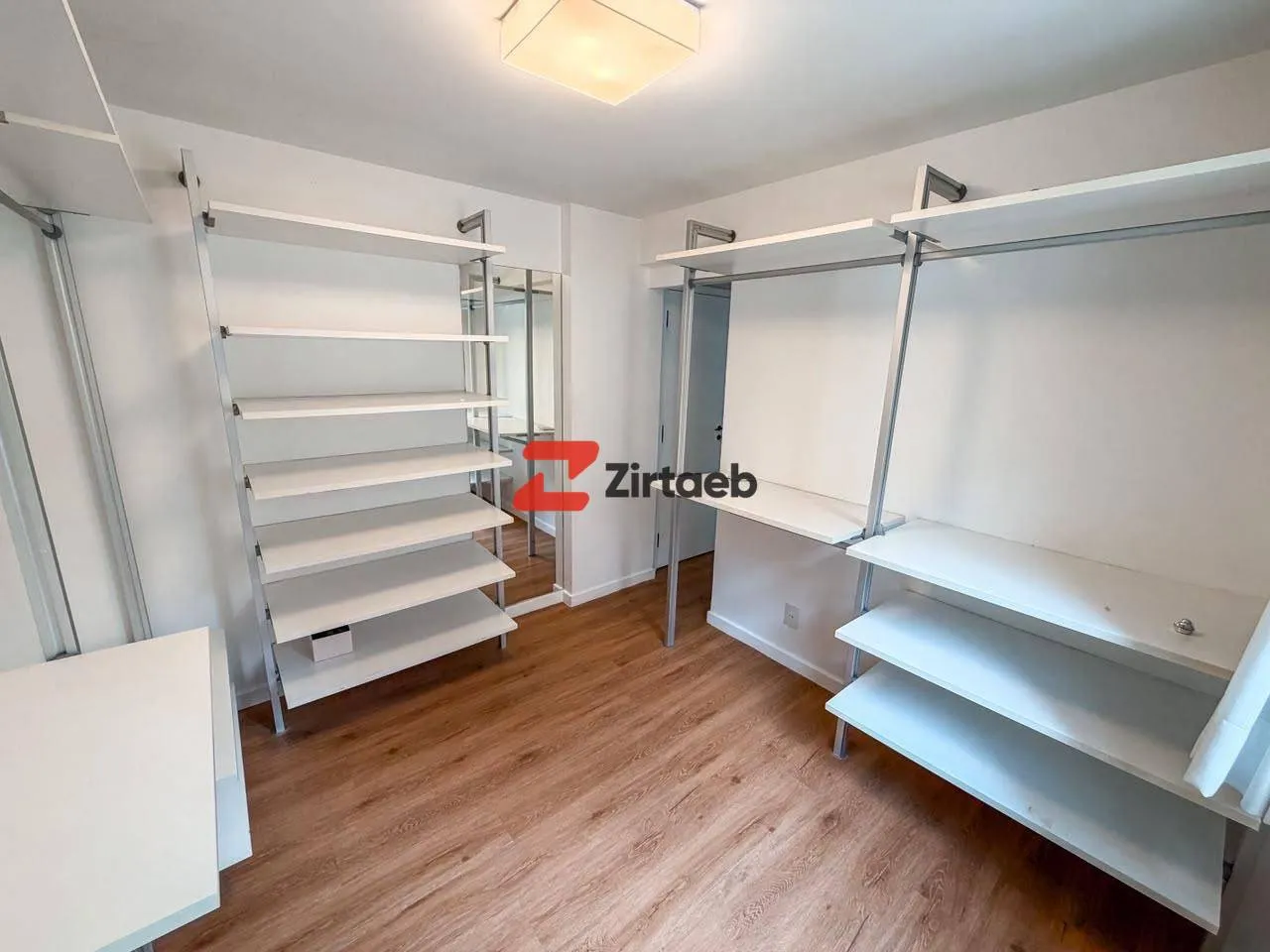 4-bedroom apartment with a walk-in closet in Rio de Janeiro — photo 18