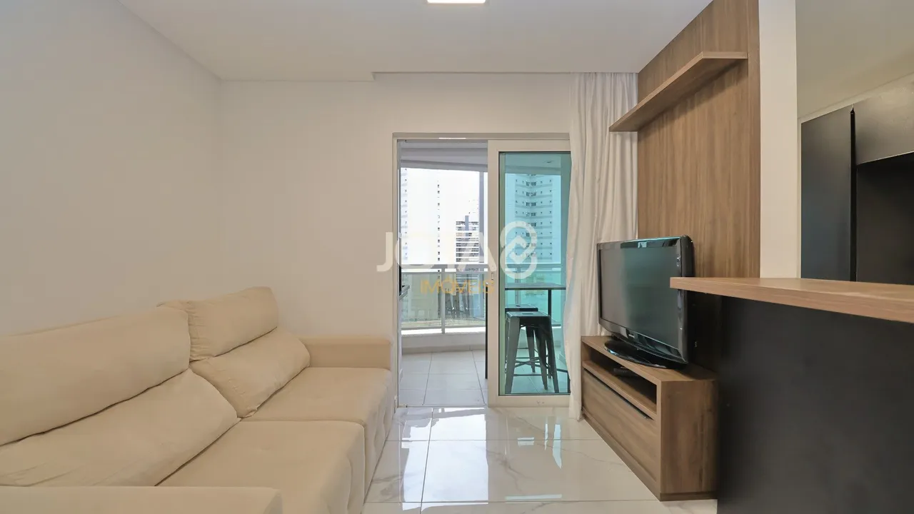 1-bedroom apartment with 66 m² and a balcony — photo 3