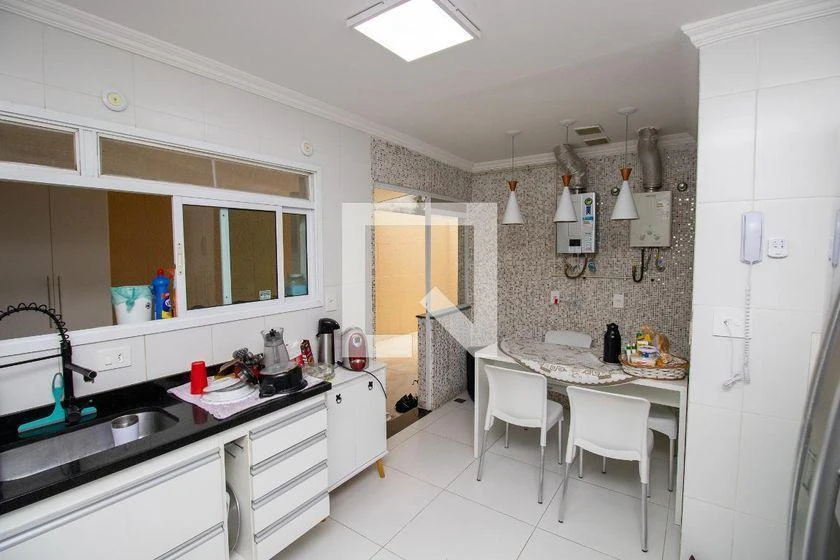 Apartamento mobiliado com 300 m² e 4 quartos, 3 suítes — photo 10
