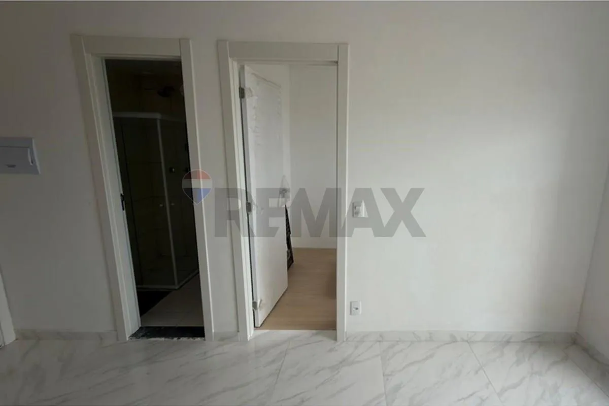 2-bedroom 40 m² apartment with a balcony on the 10th floor — photo 21